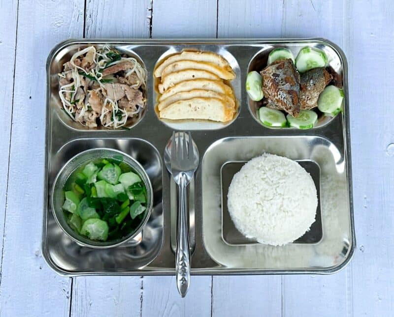 Thu Duc Industrial Catering:ビジネスを向上させる包括的なソリューション トゥドゥック工業ケータリング
